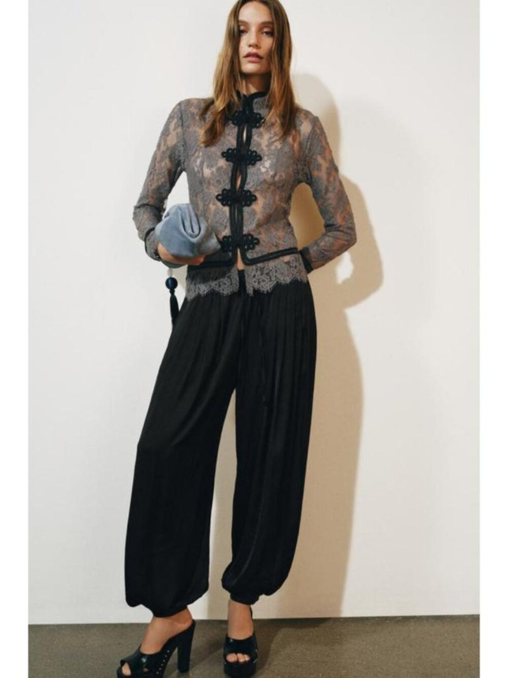 ZARA ZW COLLECTION LACE SHIRT WITH FROG FASTENING 5919/204/809